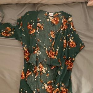 LuLaRoe Shirley Small